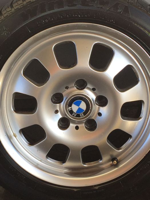 БМВ джанти за автомобил