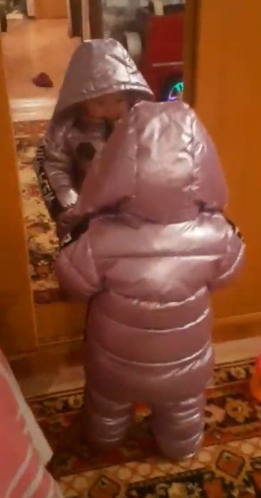 Зимний комбинезон для девочки на 2 года