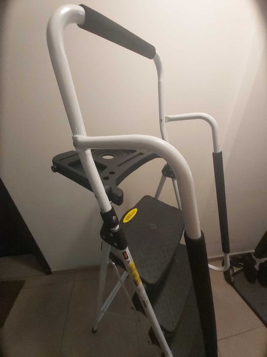 5-стъпална стълба с парапети