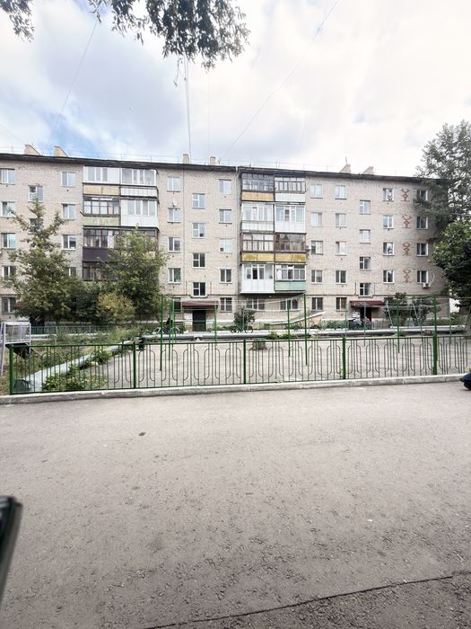 Продам 3 комнатную квартиру