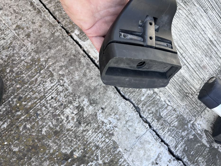 Bare transversale Thule 120 cm + 2 suporti bicicleta Thule