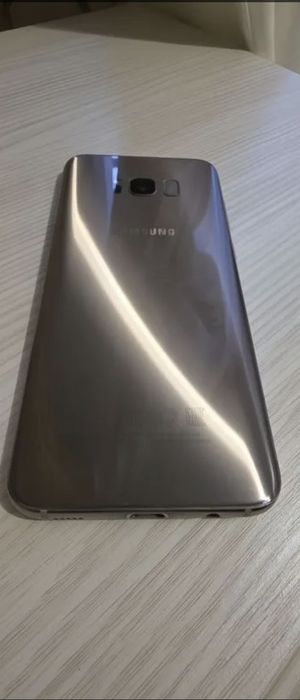 Samsung'S8.gold. сотилади