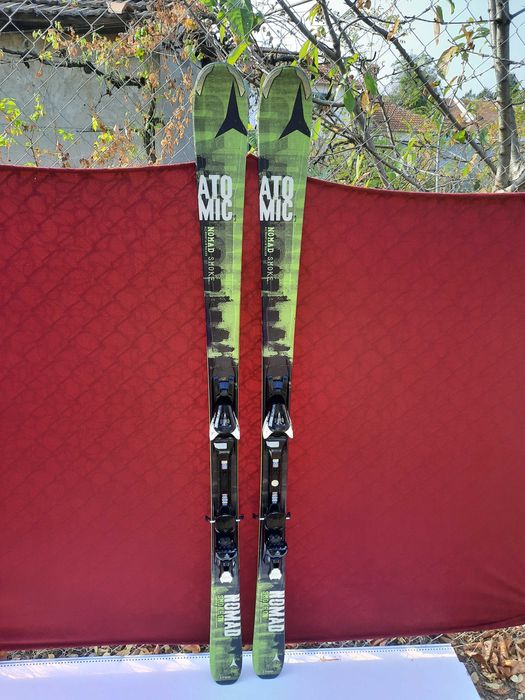 Карвинг ски  Atomic Nomad Smoke  178см