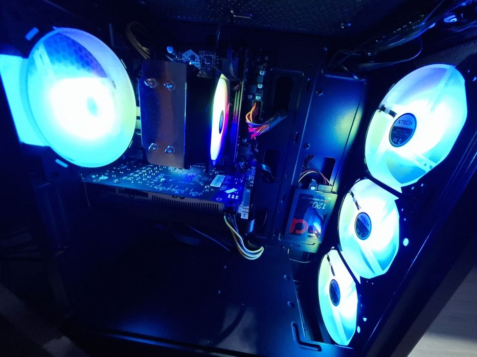 Игровой кейс + монитор 75гц acer готовый сборка таййор кейс