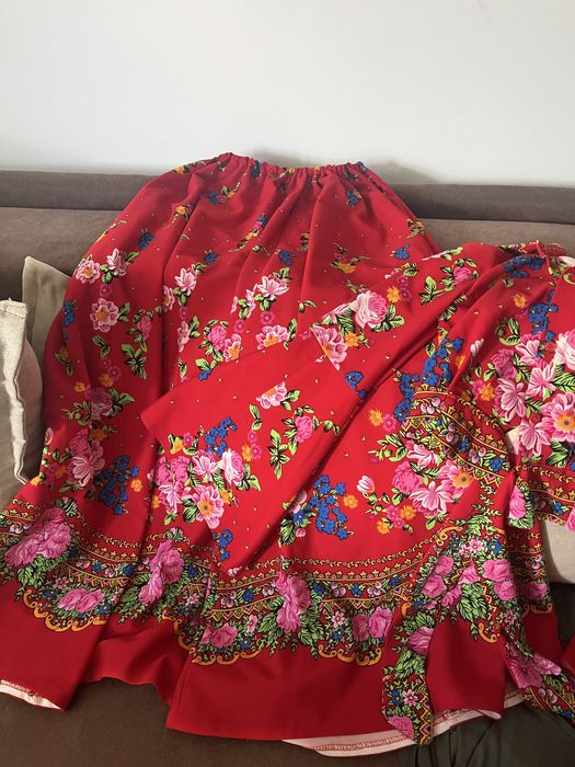 costum tiganesc marimea S