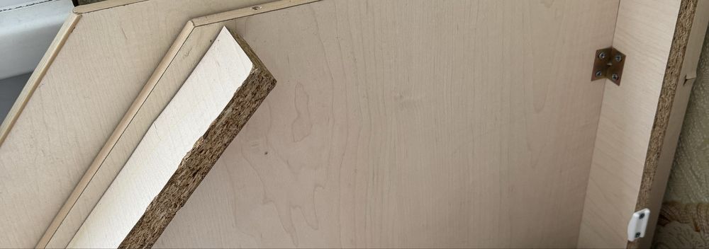 Шкаф угловой для спальни