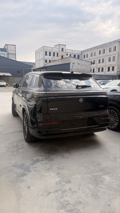 Dongfeng aelus L8 hybrid 210 km