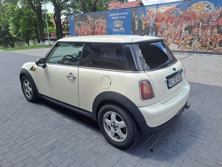 2010 Mini One Face-lift  1.4 benzina 95 cai