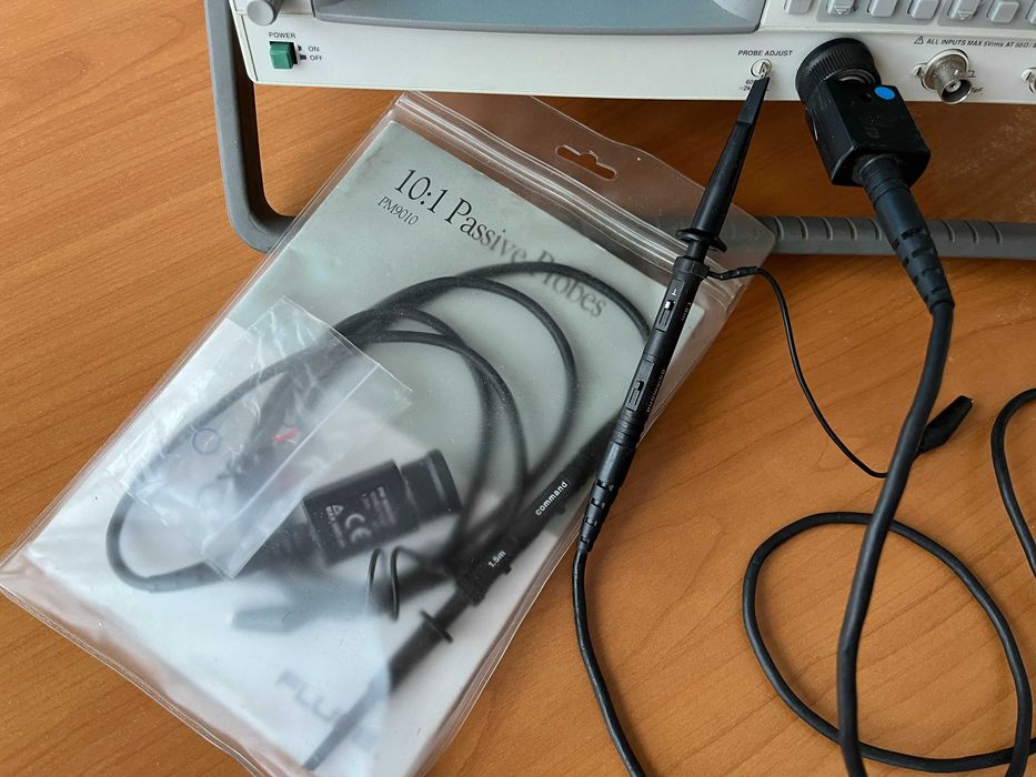 Осцилоскоп Philips (FLUKE) PM 3382 - 4 канален, комбиниран, 100 MHz