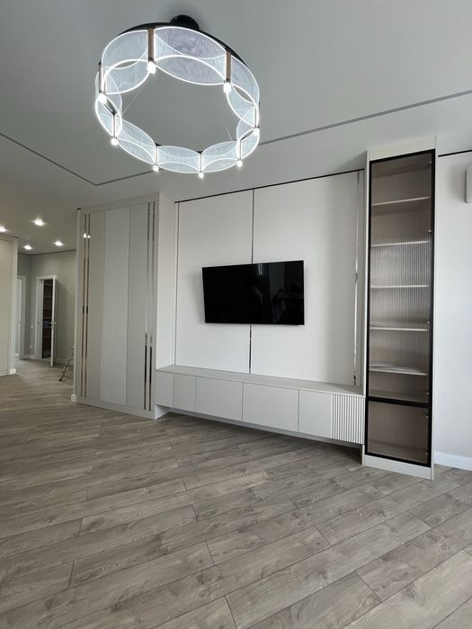 Дизайнер корпусной мебели интерьера