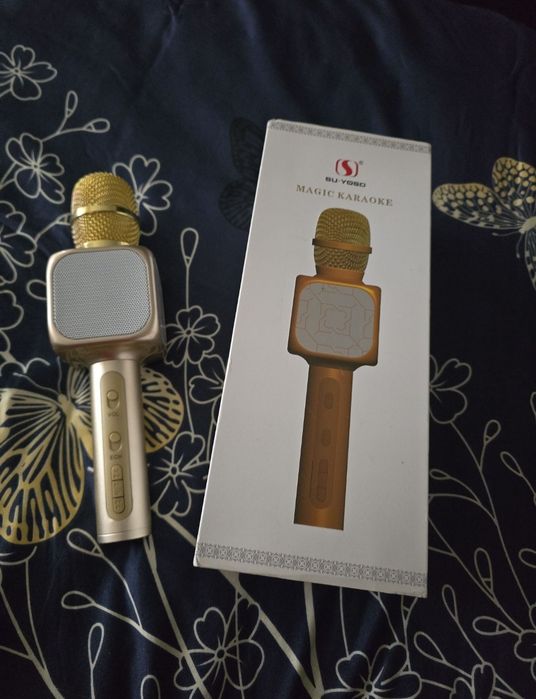 Microfon karaoke wireless cu bluetooth