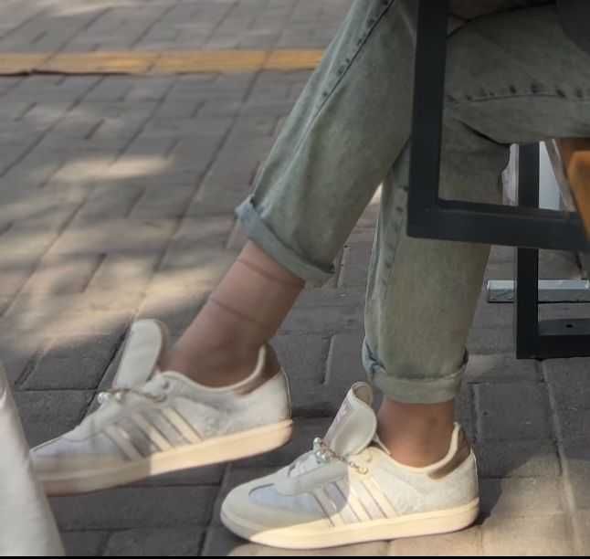 Обувь женская Adidas