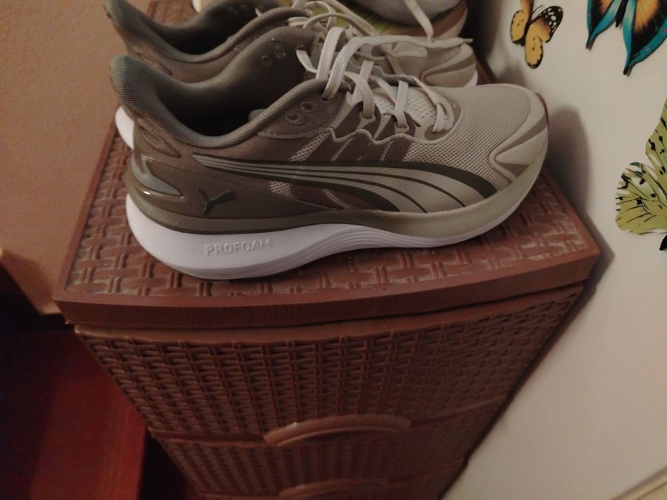 Маратонки PUMA..