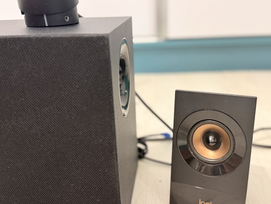 Компютърни тонколони LOGITECH Z533 2.1 60W