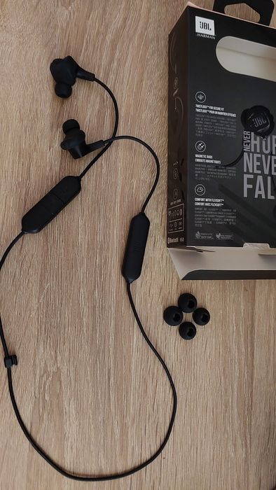 Vand Casti sport in-ear JBL Endurance Run 2, Bluetooth