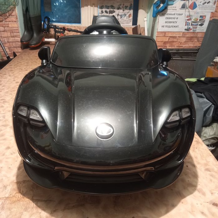 Детские машинки. Электромобиль. Типа Lamborghini. Отличное состояние.