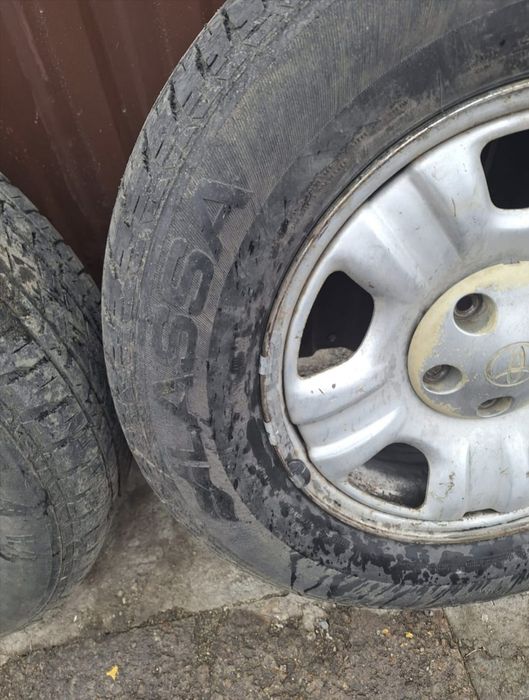 Продам комплект колёс