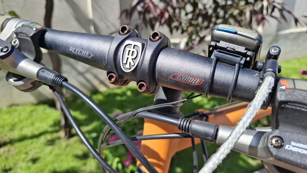 Bicicletă MTB 26” aluminiu, Shimano Deore LX / XT, frâne hidraulice, Manitou, Mavic