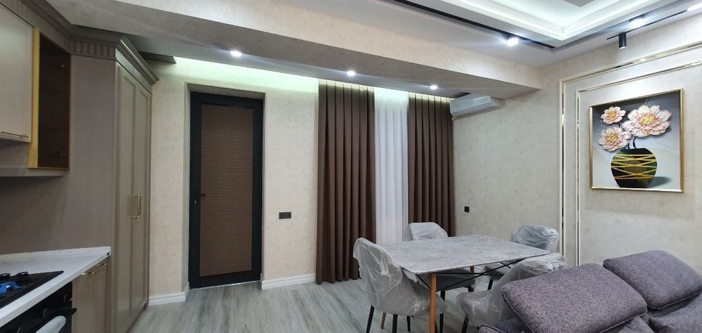 Zamonaviy pardalar saloni