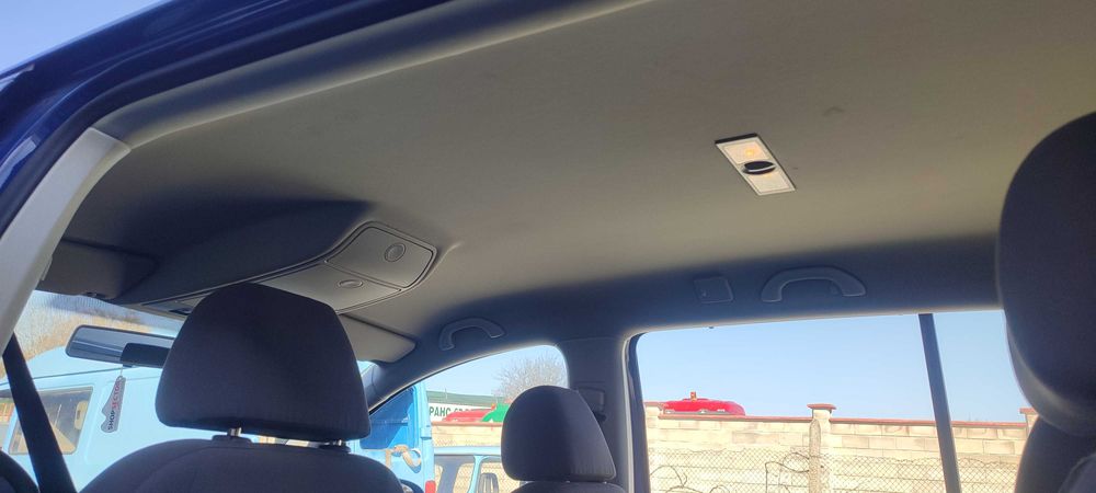 Предлагам VW TOURAN    10800лв