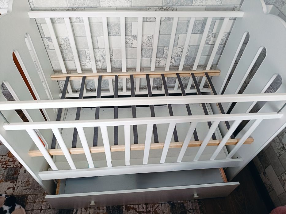 Продам детскую кровать