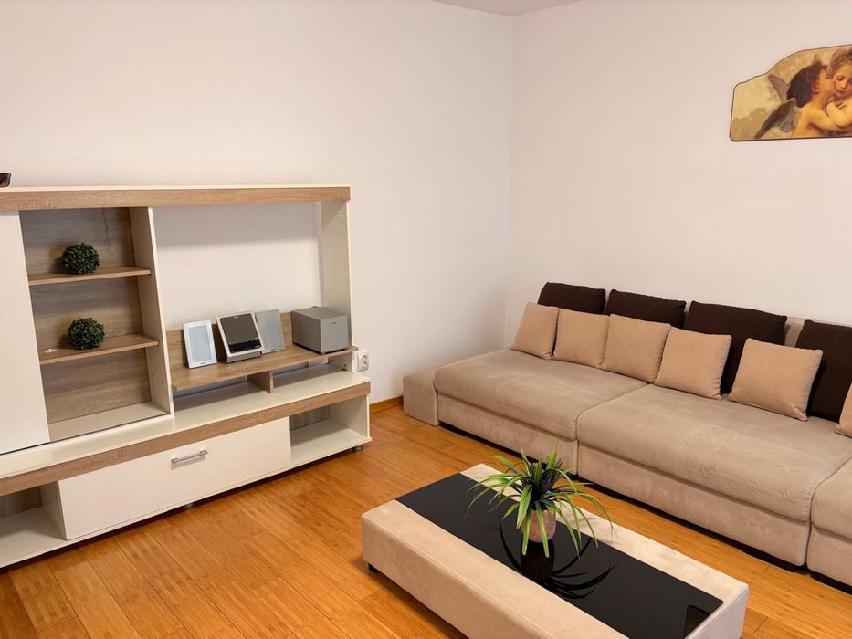 Inchiriere apartament 3 camere