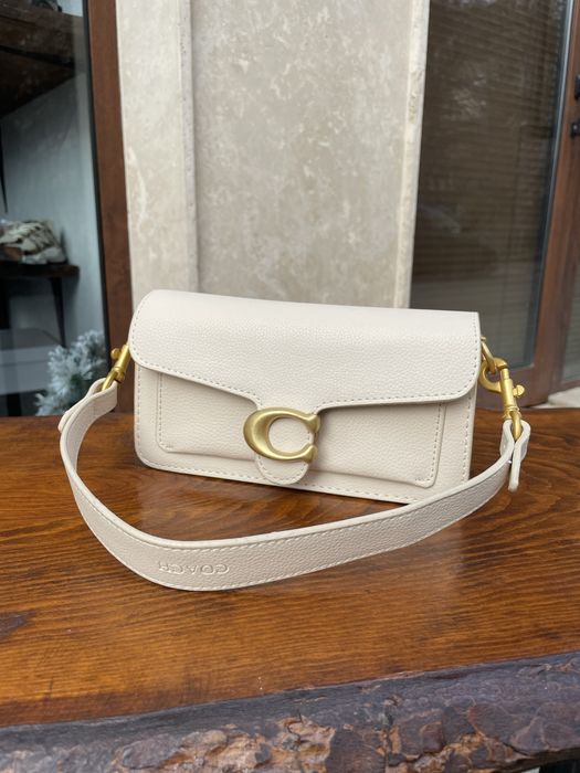 Coach дамски чанти различни цветове