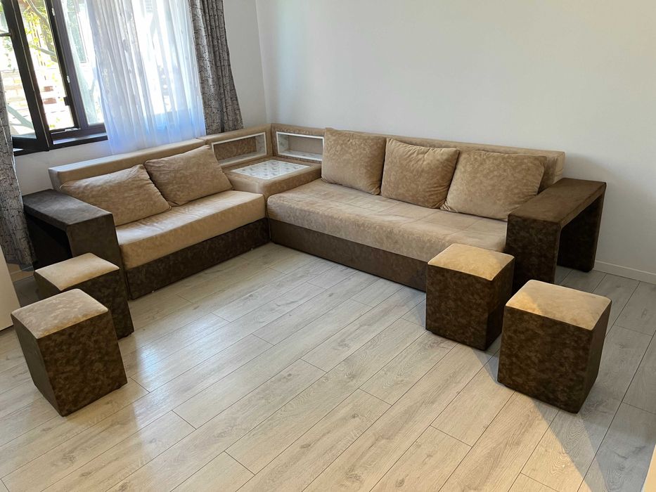 Canapea modulara extensibila coltar cu spatiu depozitare si tabureti