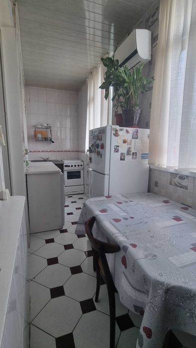 Подселение 1 девушка юнусабад 13 кв.