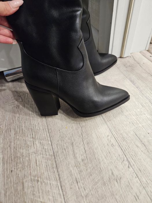 Продам новые САПОГИ