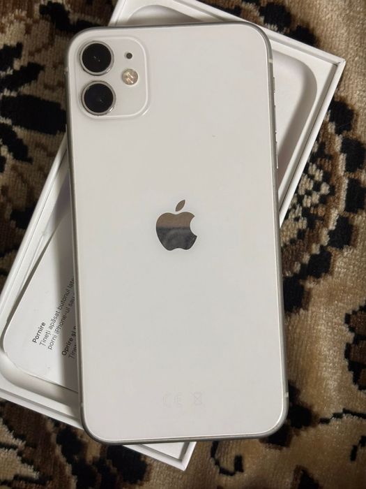 Айфон 11 в хорошем состояний