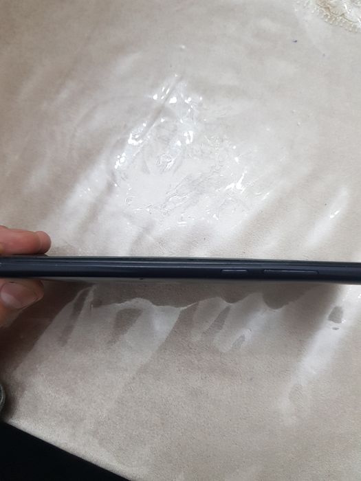 Redmi 9 подробнее в низу kaarimov1 и насчет цены можно договорится