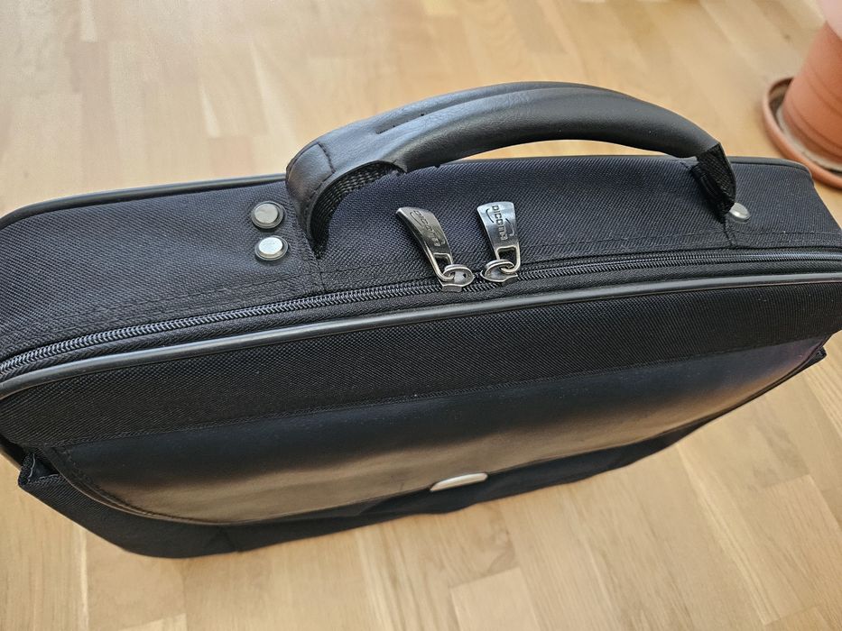 Geantă laptop 2buc modele diferite