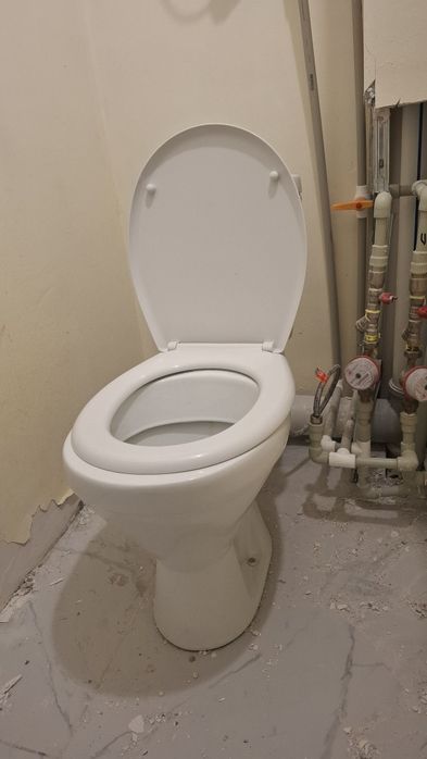 Унитаз компакт .