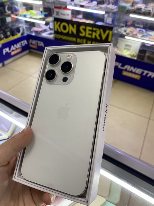 Айфон 15 pro, Корпус XR