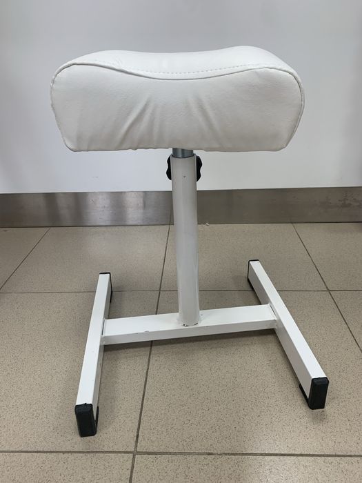 Стойка за педикюр 5 броя НОВИ Висок клас