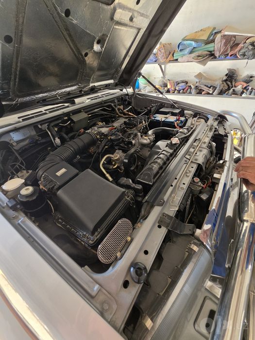 Mitsubishi Pajero 2