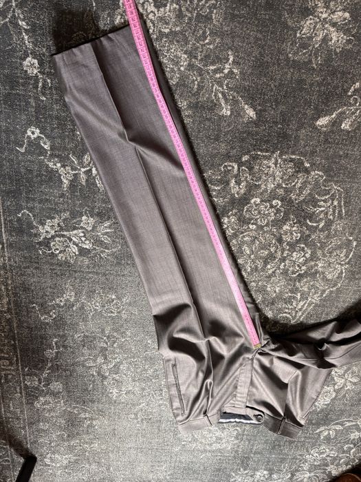 Costum barbatesc Seroussi ca si nou