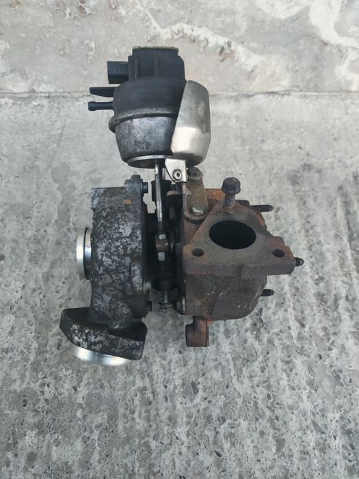 03L145702M Turbina turbosuflanta 2.0 TDI CAG CAGA A4 B8 8K Seat Exeo