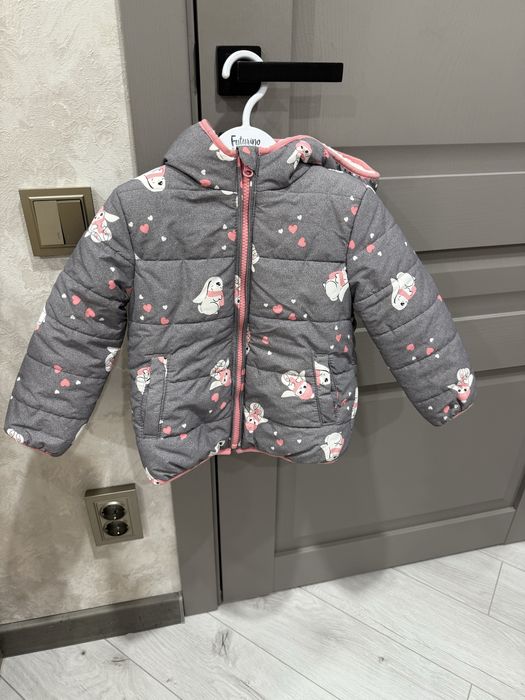 Продам куртку демисезонную