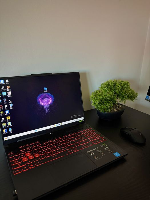 Laptop Gaming ASUS TUF F16 RTX 4050 16GB RAM SSD 512GB