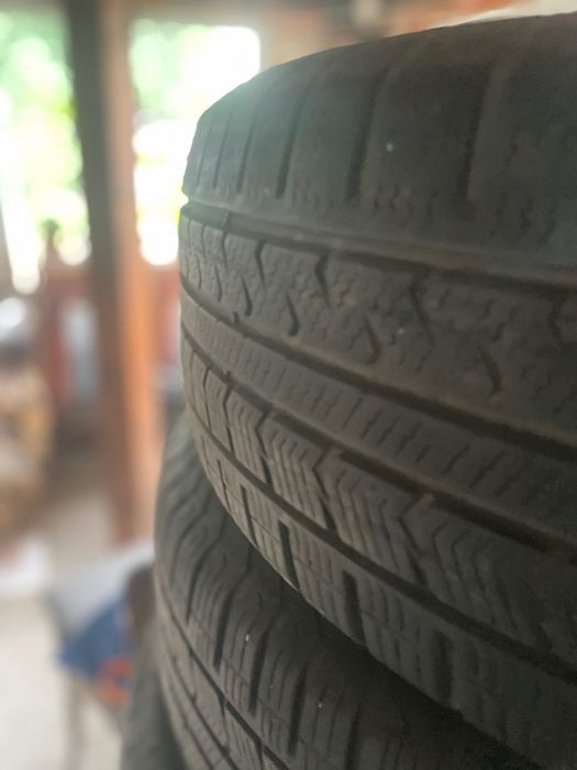 гуми m+s  225/65/17”” 2 броя