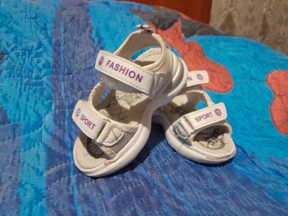 Сандалик для девочке
