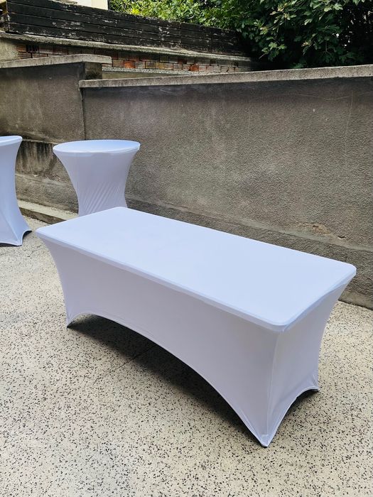 Коктейлни и кетъринг маси под наем