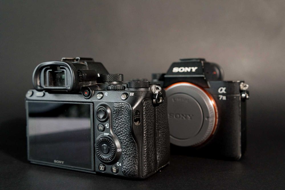 aparat foto sony a7iii 2 body