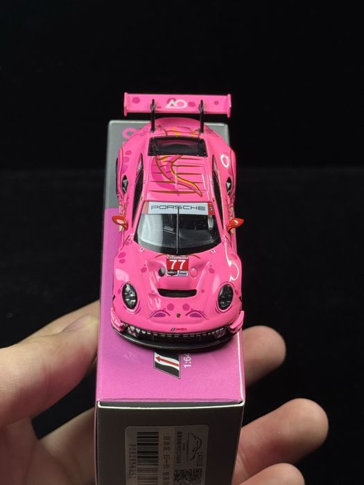 Mini GT | Porsche 911 GT3 #77 (Roxy)