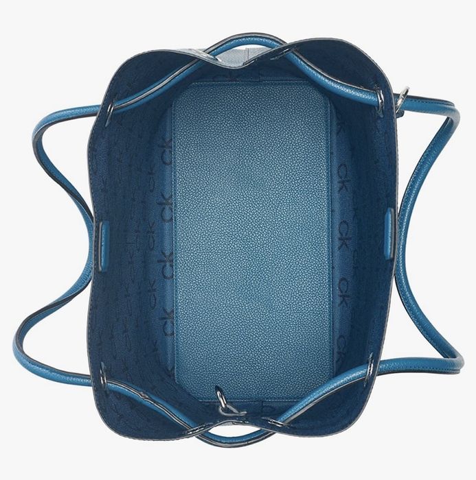 Сумка Calvin Klein Gabrianna