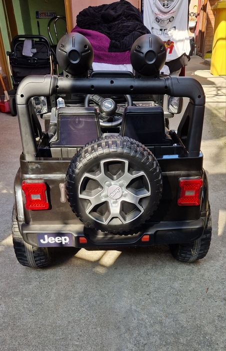 Masinuta electrica 4x4 Premier Jeep Wrangler Rubicon, 12V, pentru copi