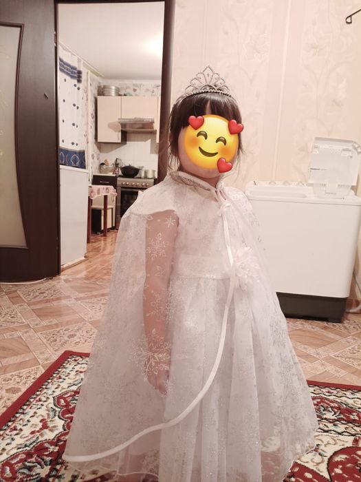 Прокат костюмов и платья