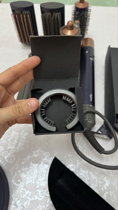 Dyson Airwrap styler